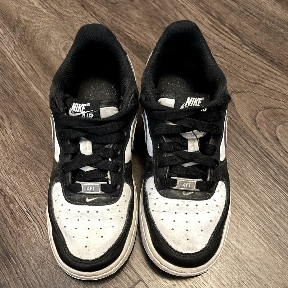Nike Air Force 1 low black white panda size 4.5 youth